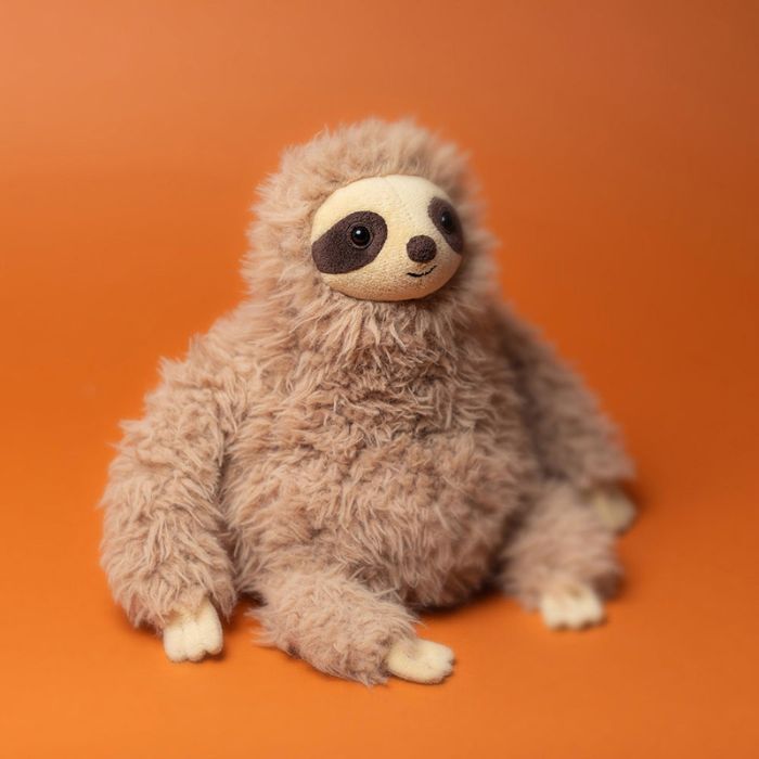 Selma Sloth02